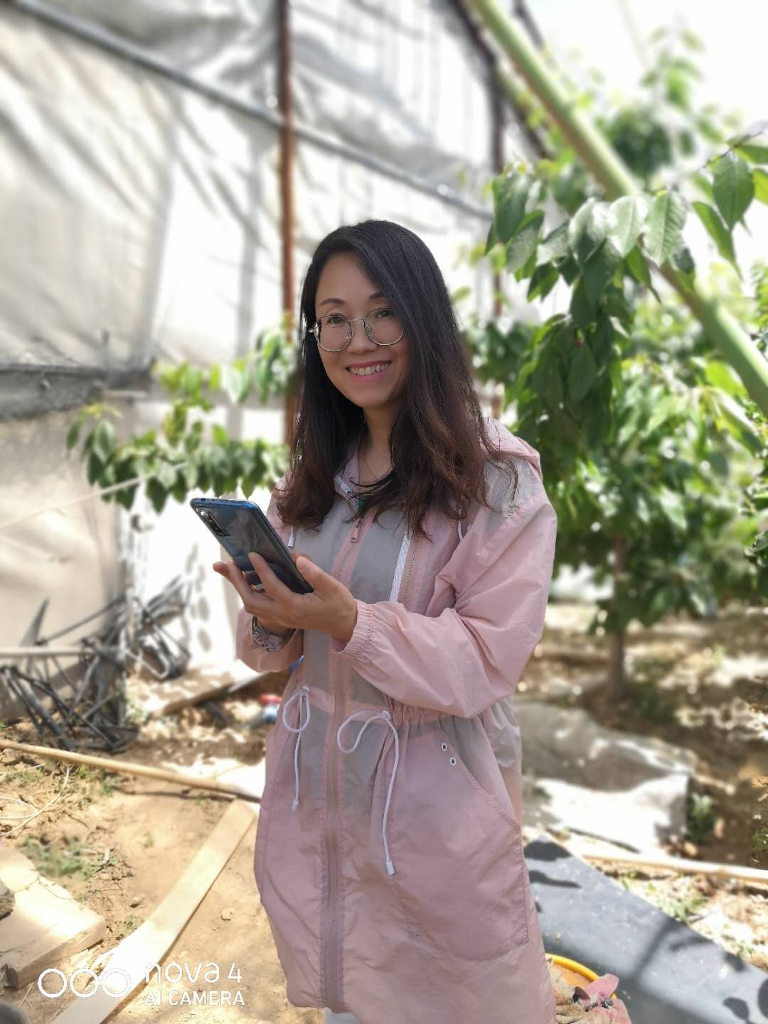 1598420739110907.jpg 澄城縣大和錦農(nóng)資銷售商總經(jīng)理藺小俠女士.jpg